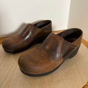 Dansko Women’s Leather Clogs Brown Slip-On Comfort Shoes EU 41 US 10.5–11